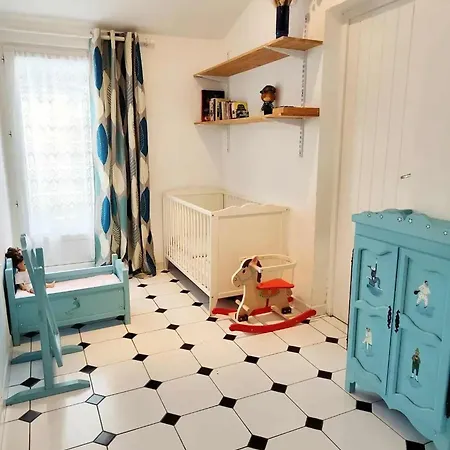 Charmante A Avec Piscine Privee Meynes